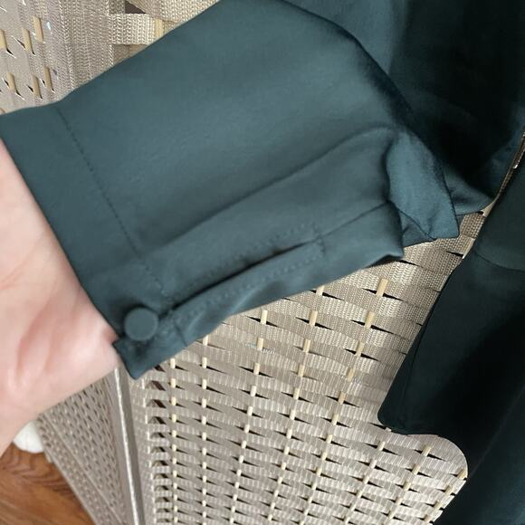 J Crew Satin Crepe Button Front Blouse Size 2 Green Peplum Long Sleeve Lined NEW - Picture 5 of 11